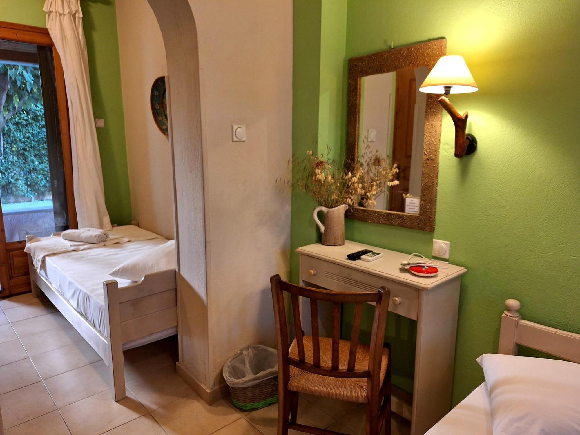 Skourgias Rooms Kala Nera Exterior photo